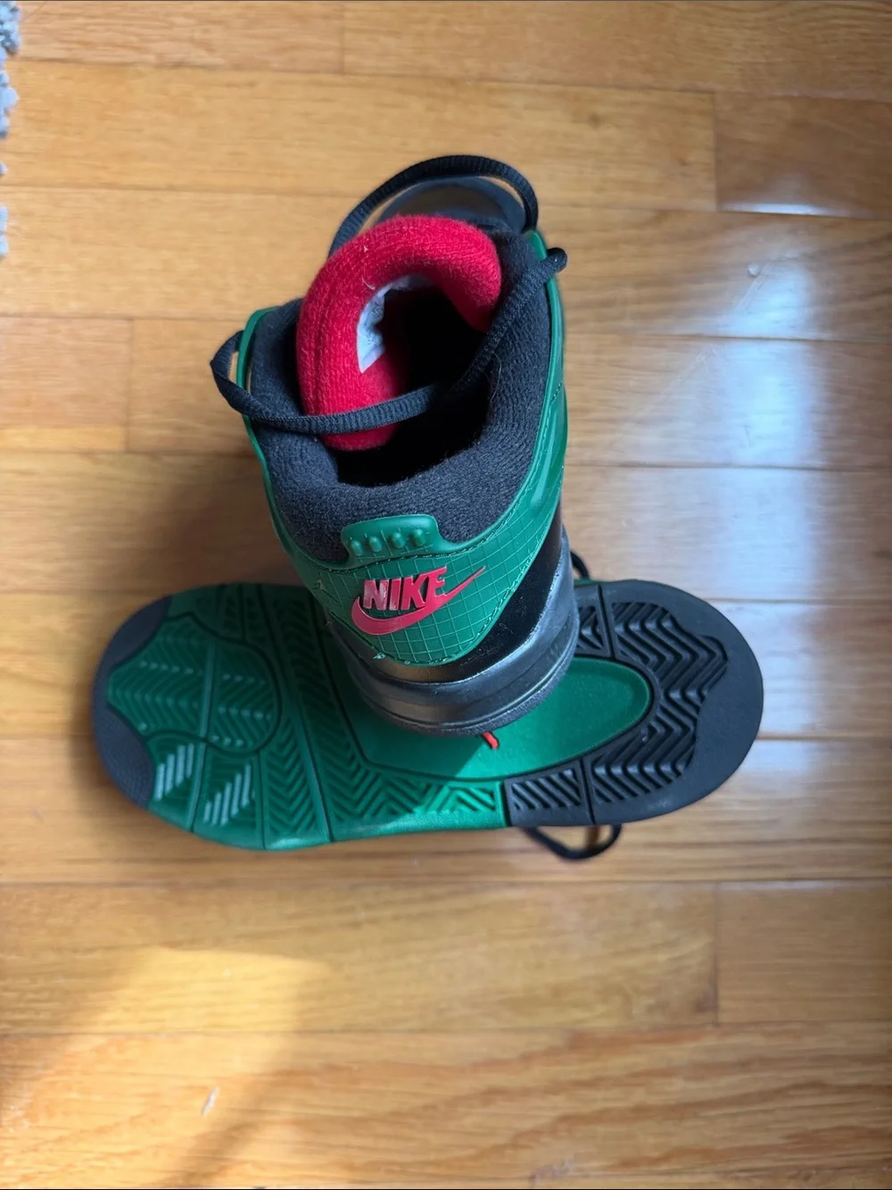 Jordan Kids Black, Green & Red Low-Top Sneakers